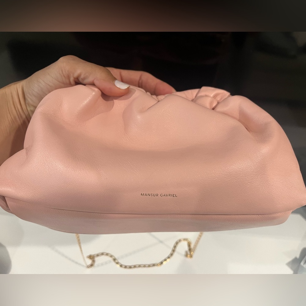 Chain Mini Cloud Clutch